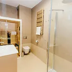 Hevenia 18 Apartamento