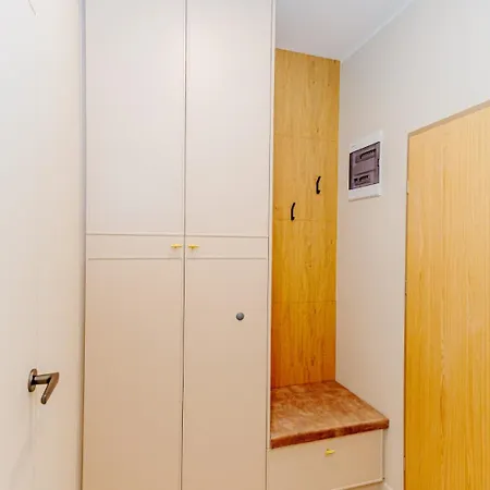 Διαμέρισμα Hevenia 18 *